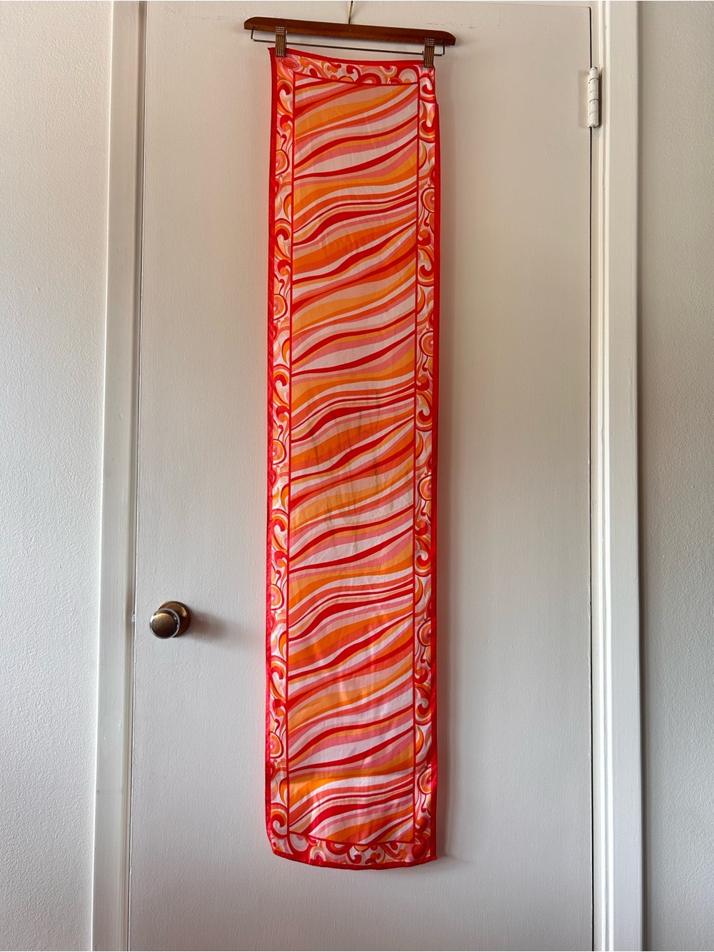 Oscar de la Renta Red and Orange Swirl Scarf - Picture 2 of 3